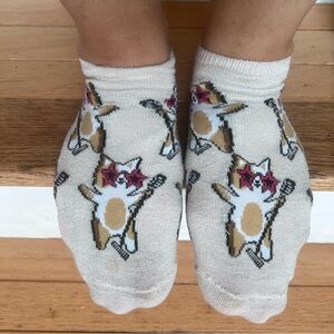Crazy cat socks women’s average size - I wear a 9-9.5